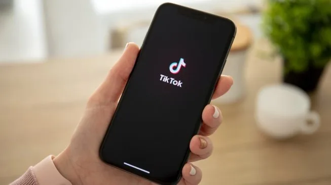 5 Cara Live Game Di Tiktok Pakai 1 Hp Mudah 1 Cara Live Game Di Tiktok Pakai 1 Hp Mudah dan Pastinya Anti Ribet